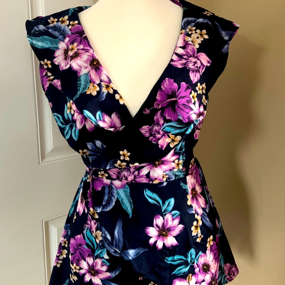 Short sleeve blouse